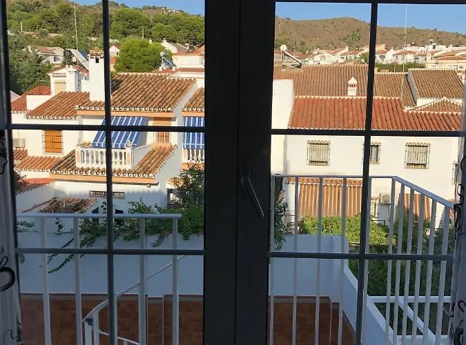 Estudio En Ciudad Jardin * Málaga
