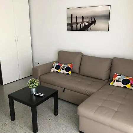 Estudio En Ciudad Jardin * Malaga
